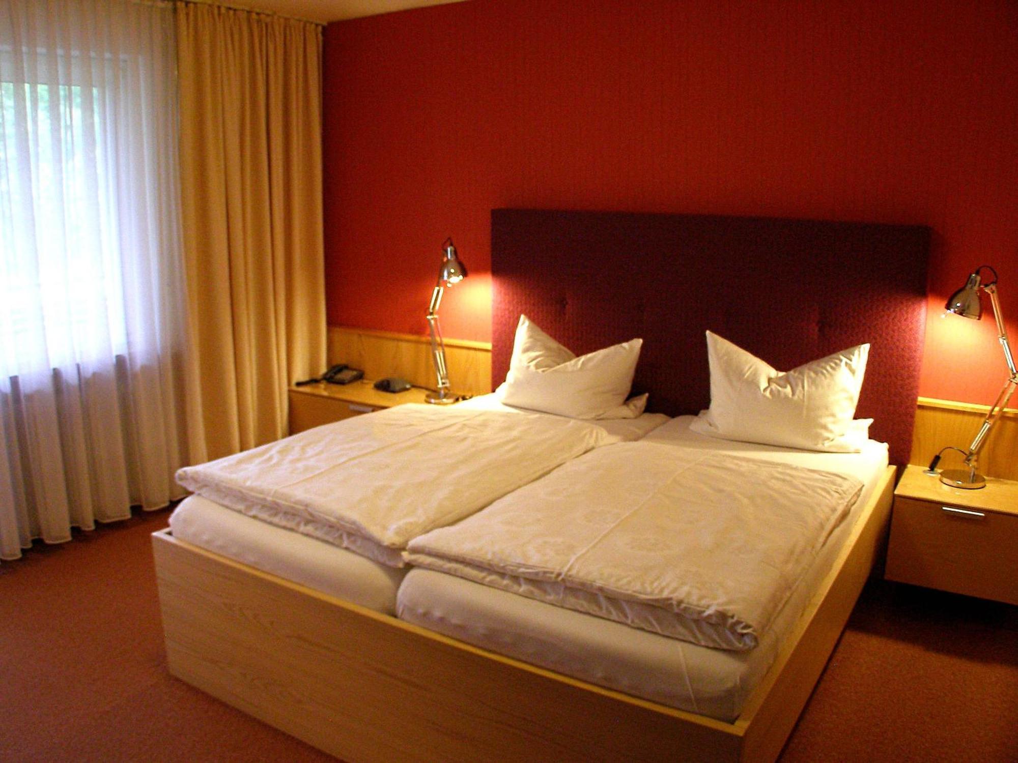 Hotel Haus Katharina Garni 巴特施泰本 外观 照片